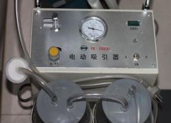 电动吸引器